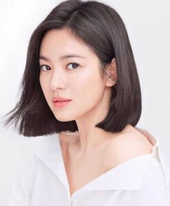 Gaya Rambut Bob Pendek yang Sedang Viral: Ciri-Ciri, Fungsinya dan Tips Mencirikannya